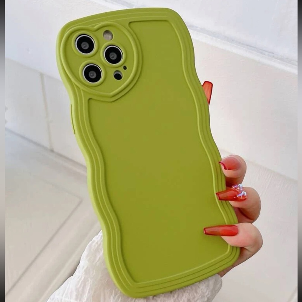 📱Phone Case: iPhone 13 Pro📱